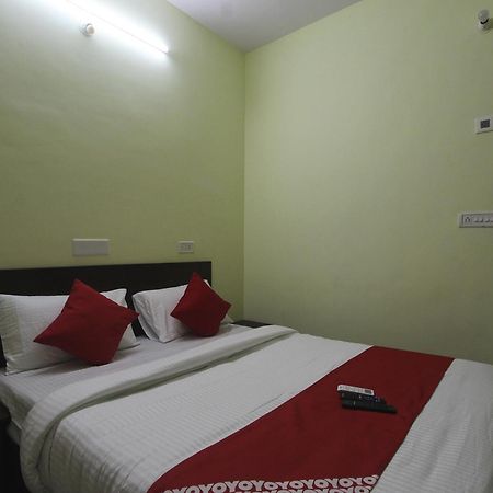 Hotel O V R Residency Near Sri Amruth Chithra Mandira Bangalore Exterior photo