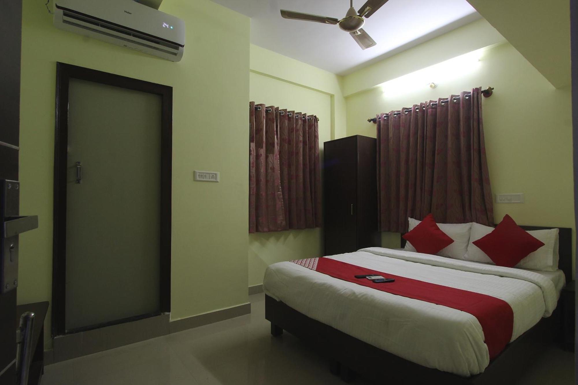 Hotel O V R Residency Near Sri Amruth Chithra Mandira Bangalore Exterior photo