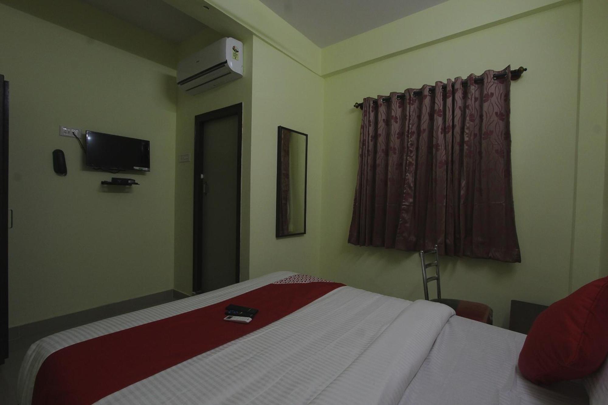 Hotel O V R Residency Near Sri Amruth Chithra Mandira Bangalore Exterior photo