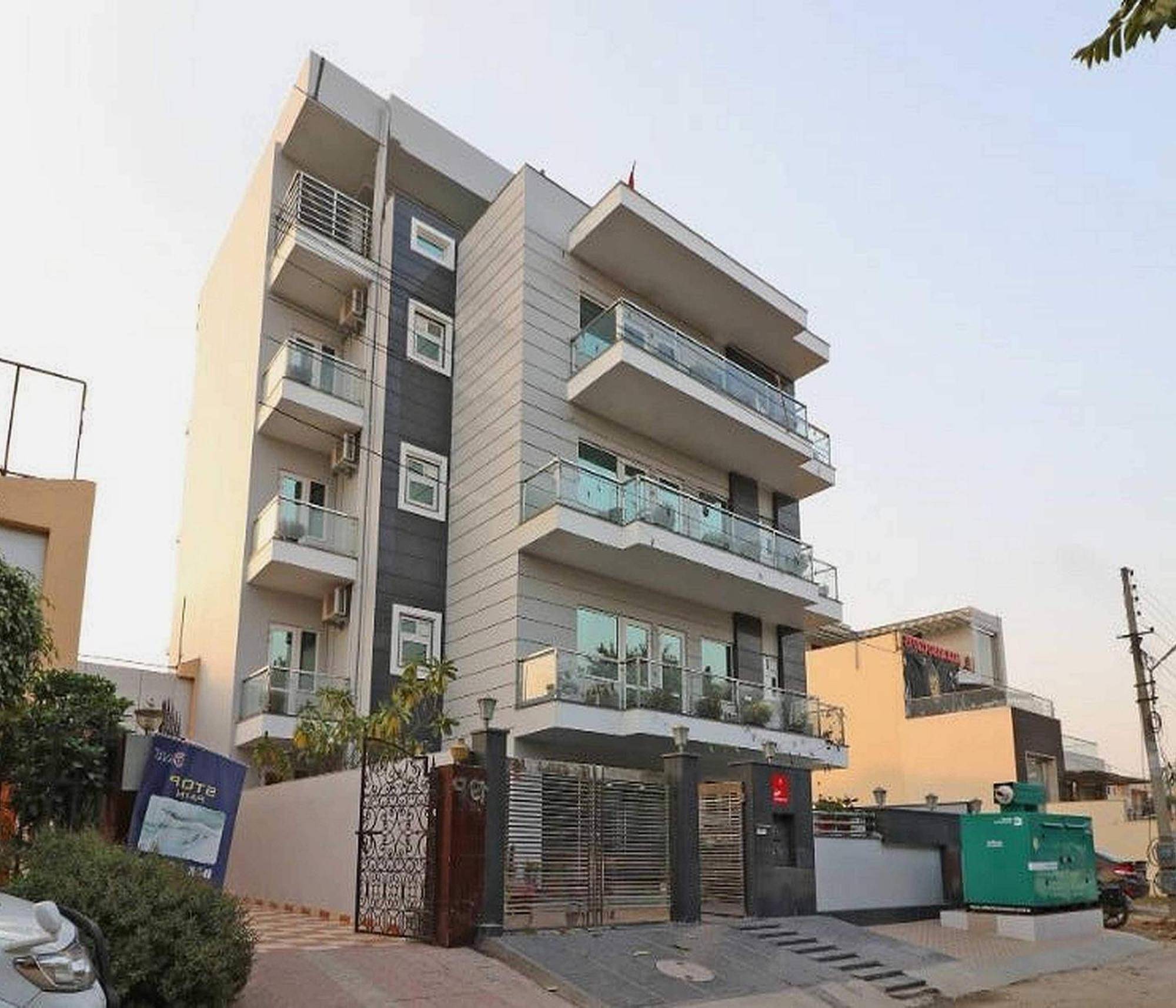 Hotel O V R Residency Near Sri Amruth Chithra Mandira Bangalore Exterior photo
