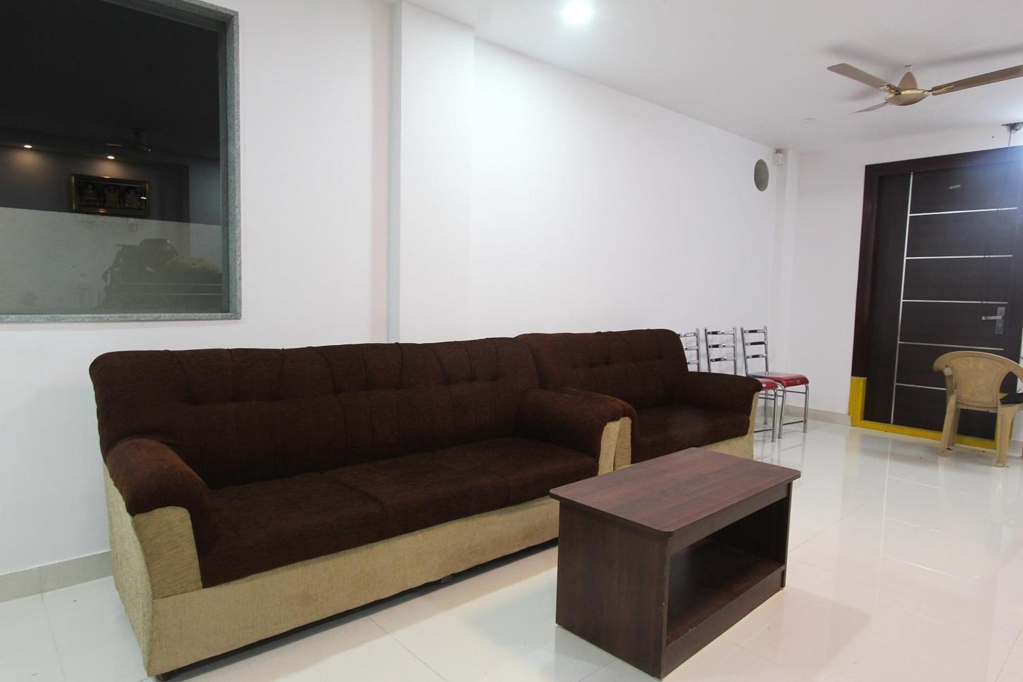 Hotel O V R Residency Near Sri Amruth Chithra Mandira Bangalore Exterior photo